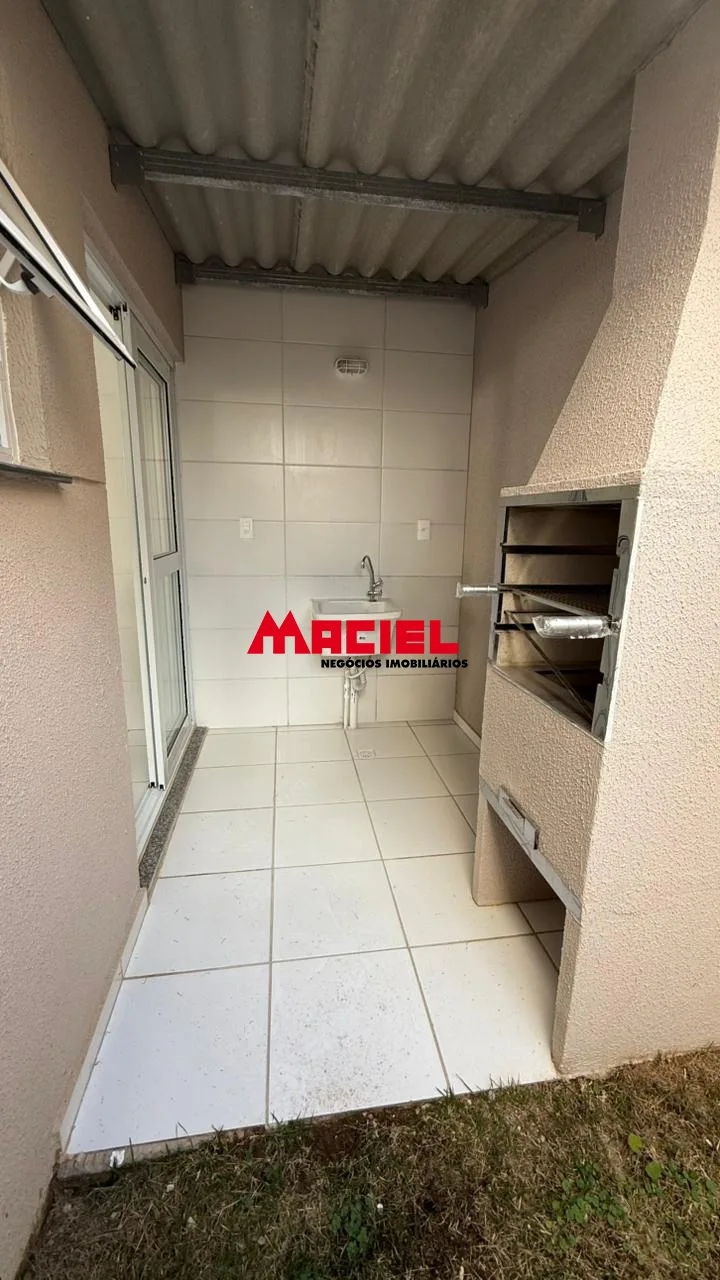 Alugar Casa / Condom&iacute;nio em S&atilde;o Jos&eacute; dos Campos R$ 1.700,00 - Foto 13
