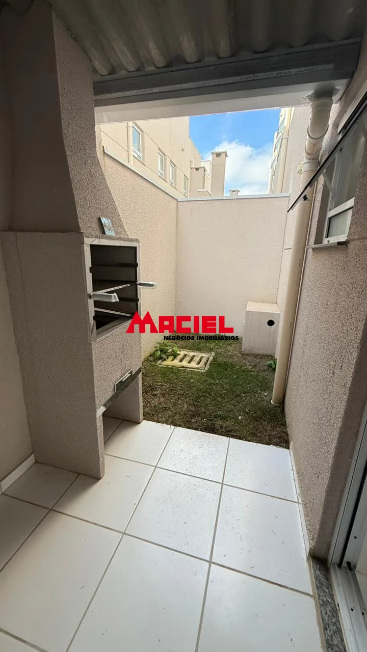 Alugar Casa / Condom&iacute;nio em S&atilde;o Jos&eacute; dos Campos R$ 1.700,00 - Foto 14