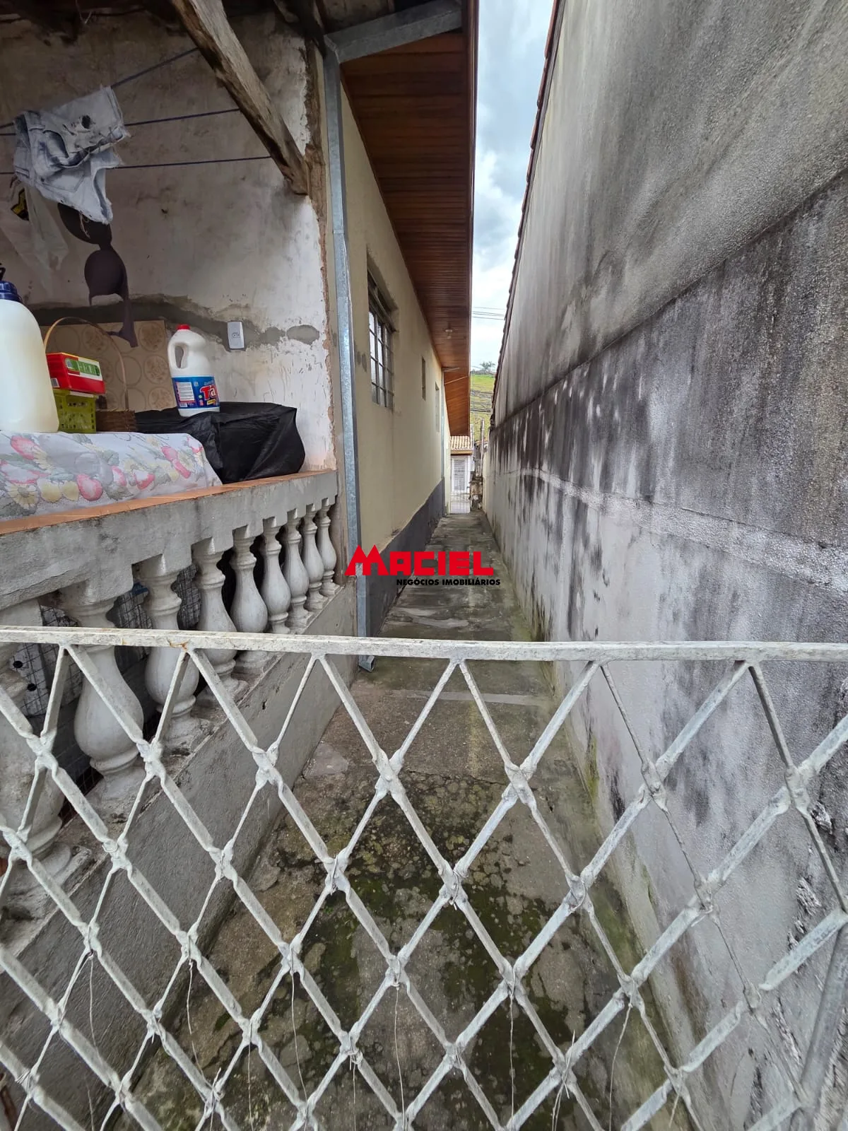 Comprar Casa / Padr&atilde;o em S&atilde;o Jos&eacute; dos Campos R$ 699.000,00 - Foto 2