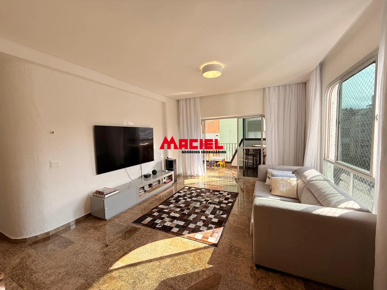 Comprar Apartamento / Padr&atilde;o em Guaruj&aacute; R$ 1.300.000,00 - Foto 9