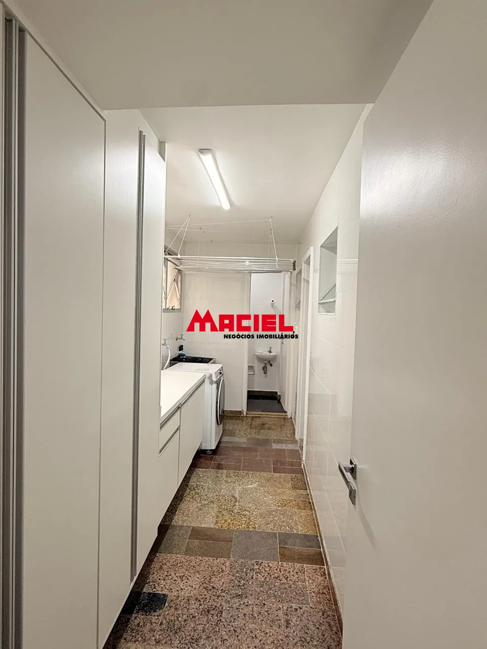 Comprar Apartamento / Padr&atilde;o em Guaruj&aacute; R$ 1.300.000,00 - Foto 12