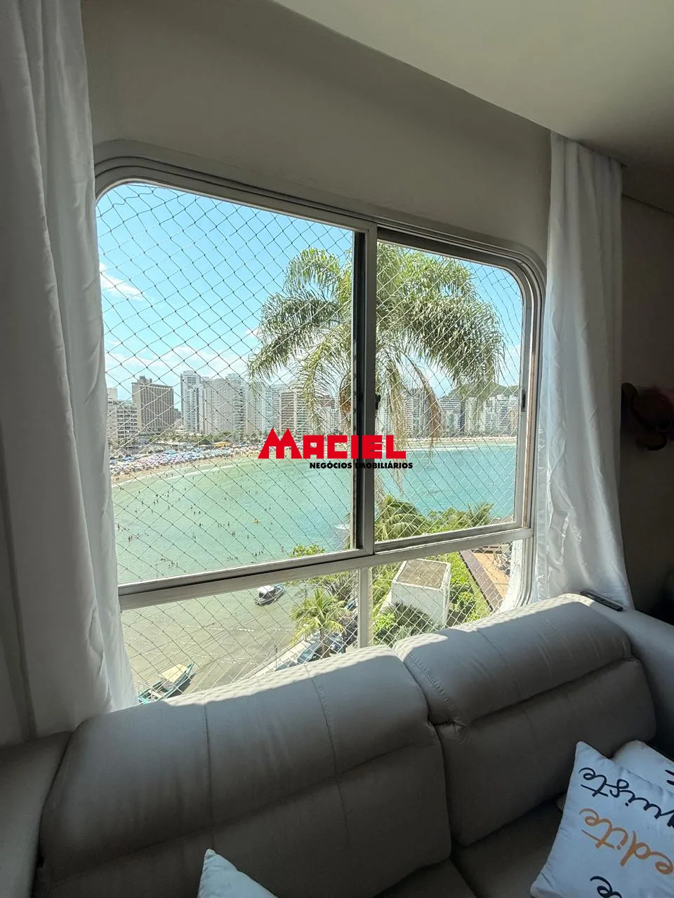 Comprar Apartamento / Padr&atilde;o em Guaruj&aacute; R$ 1.300.000,00 - Foto 25