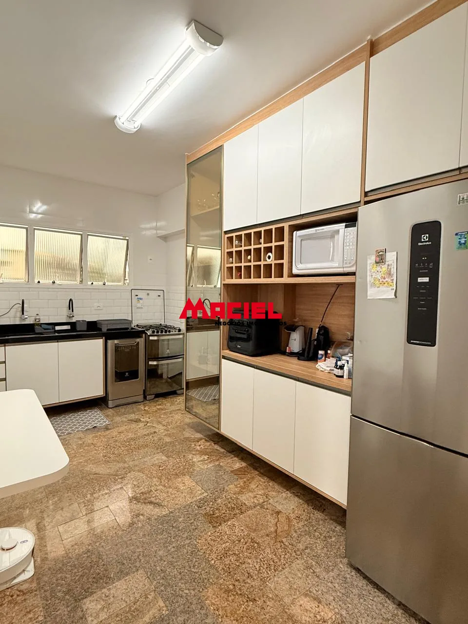 Comprar Apartamento / Padr&atilde;o em Guaruj&aacute; R$ 1.300.000,00 - Foto 28