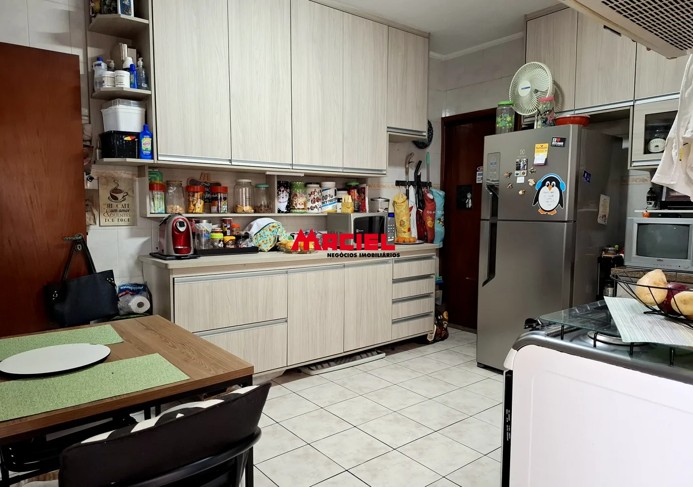 Comprar Casa / Sobrado em S&atilde;o Jos&eacute; dos Campos R$ 700.000,00 - Foto 11
