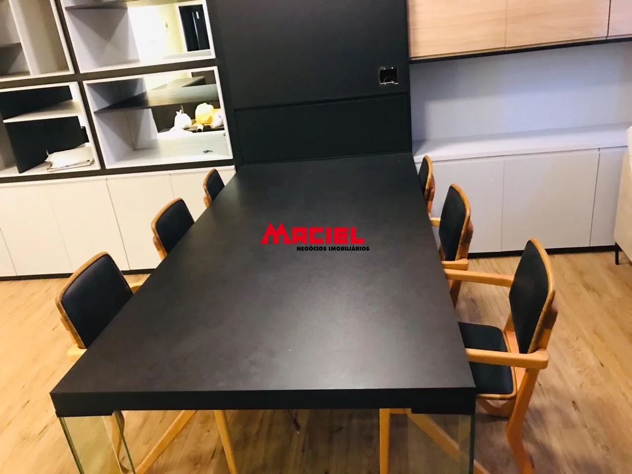 Alugar Comercial / Sala em S&atilde;o Jos&eacute; dos Campos R$ 3.900,00 - Foto 10