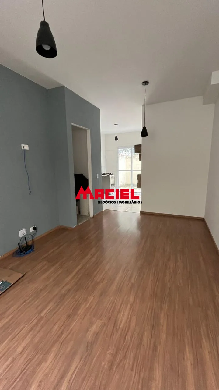 Comprar Casa / Condom&iacute;nio em Ca&ccedil;apava R$ 300.000,00 - Foto 3