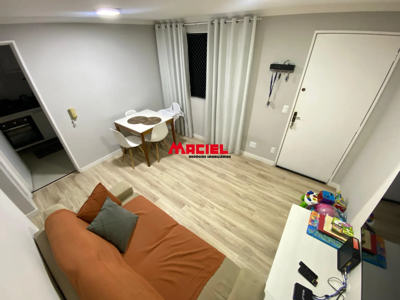 Comprar Apartamento / Padr&atilde;o em S&atilde;o Jos&eacute; dos Campos R$ 325.000,00 - Foto 3