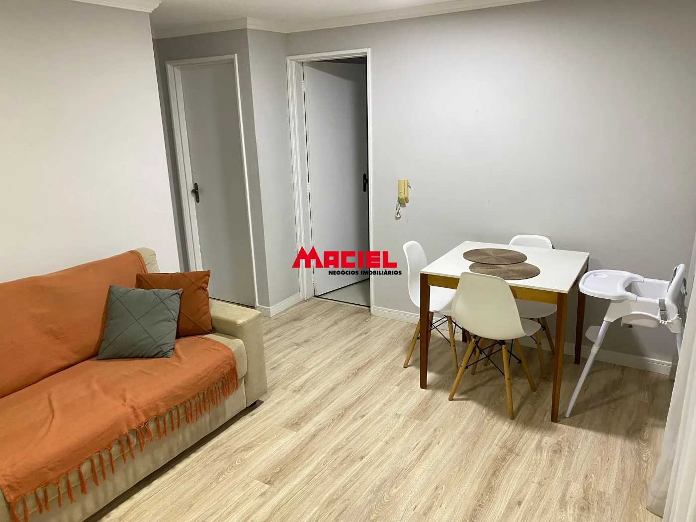 Comprar Apartamento / Padr&atilde;o em S&atilde;o Jos&eacute; dos Campos R$ 325.000,00 - Foto 5