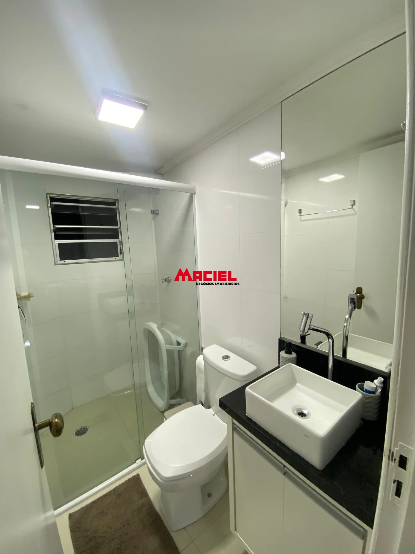 Comprar Apartamento / Padr&atilde;o em S&atilde;o Jos&eacute; dos Campos R$ 325.000,00 - Foto 14