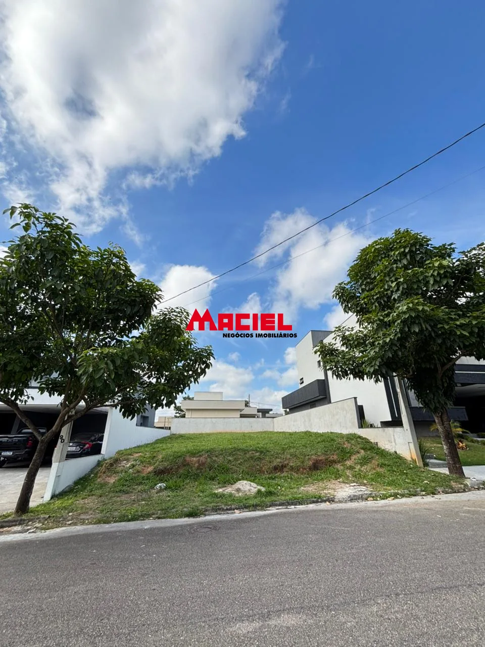 Comprar Terreno / Condom&iacute;nio em Ca&ccedil;apava R$ 300.000,00 - Foto 2