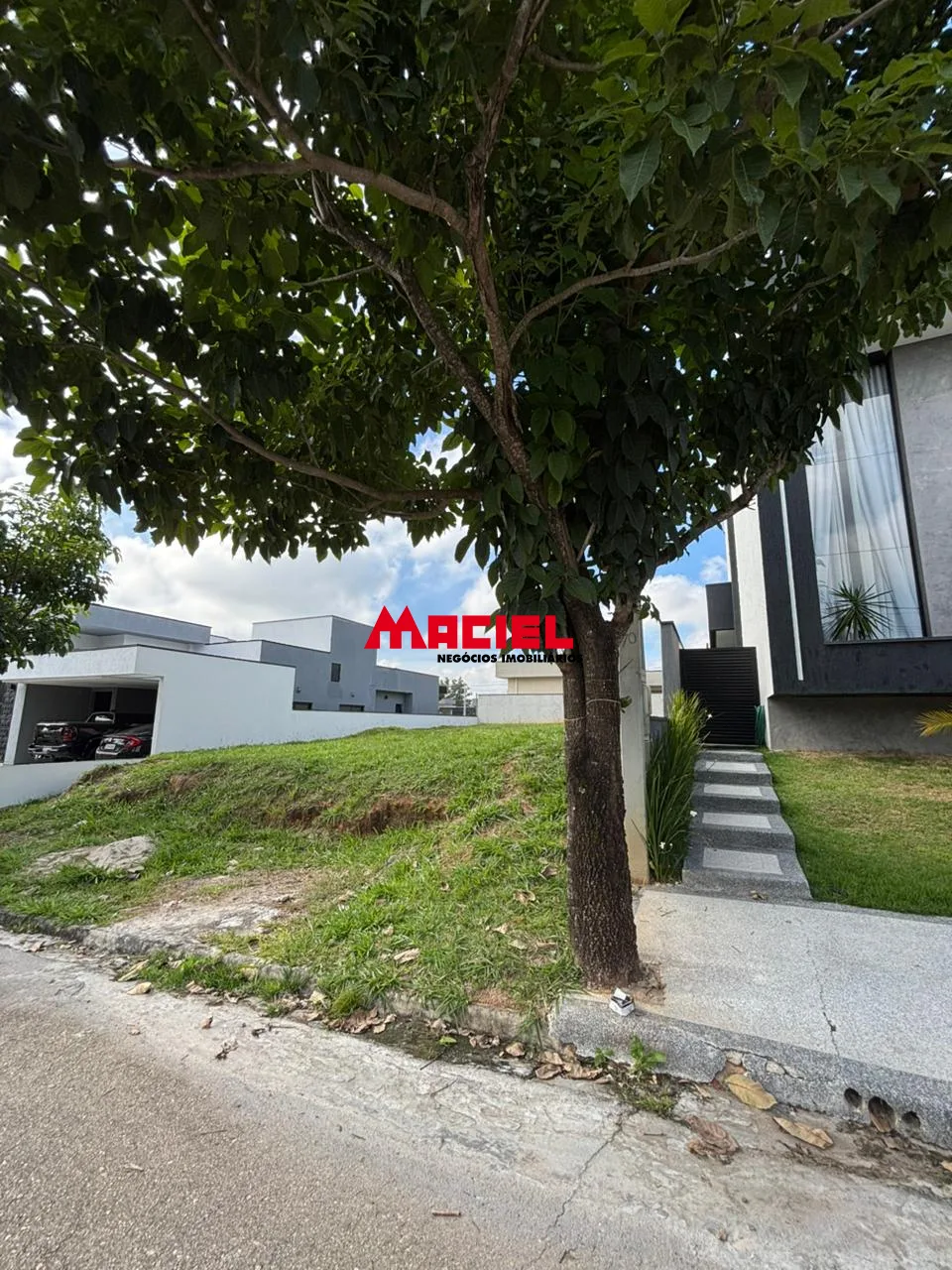 Comprar Terreno / Condom&iacute;nio em Ca&ccedil;apava R$ 300.000,00 - Foto 5