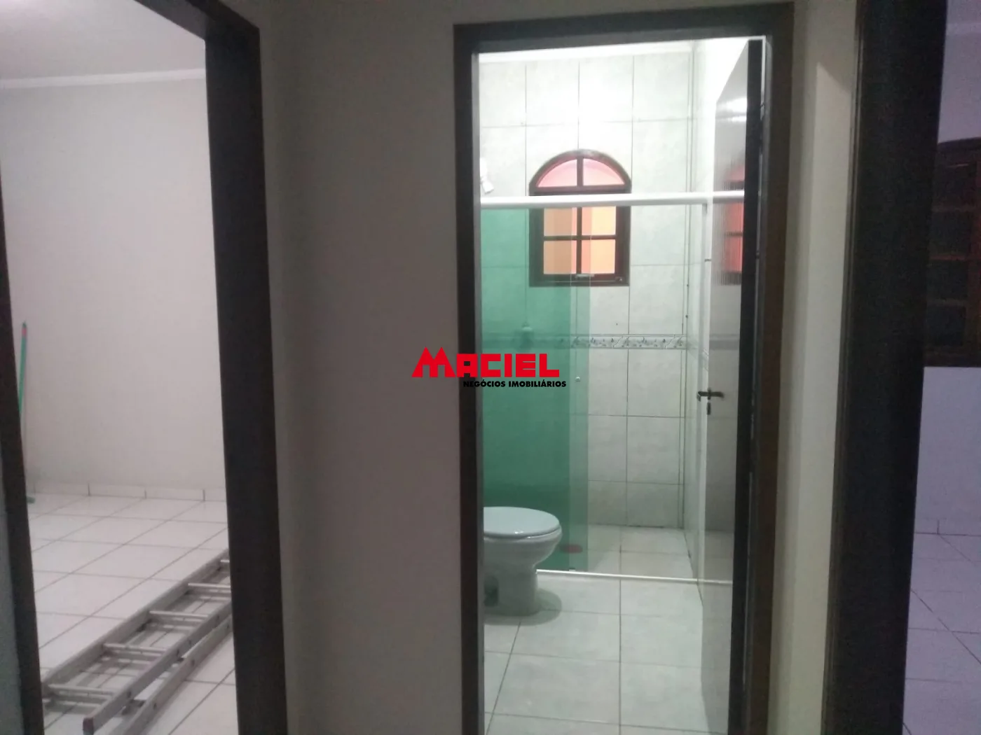Comprar Casa / Sobrado em S&atilde;o Jos&eacute; dos Campos R$ 450.000,00 - Foto 3