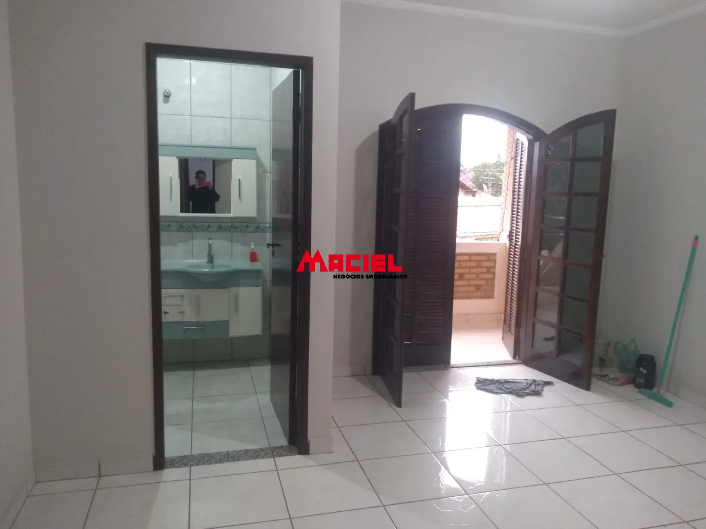 Comprar Casa / Sobrado em S&atilde;o Jos&eacute; dos Campos R$ 450.000,00 - Foto 11