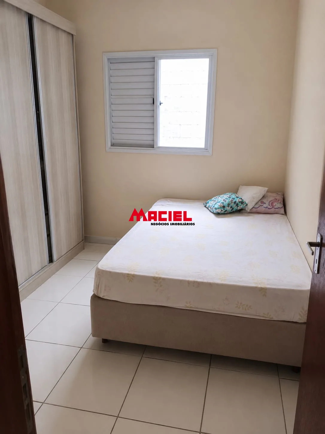 Comprar Casa / Padr&atilde;o em S&atilde;o Jos&eacute; dos Campos R$ 440.000,00 - Foto 7