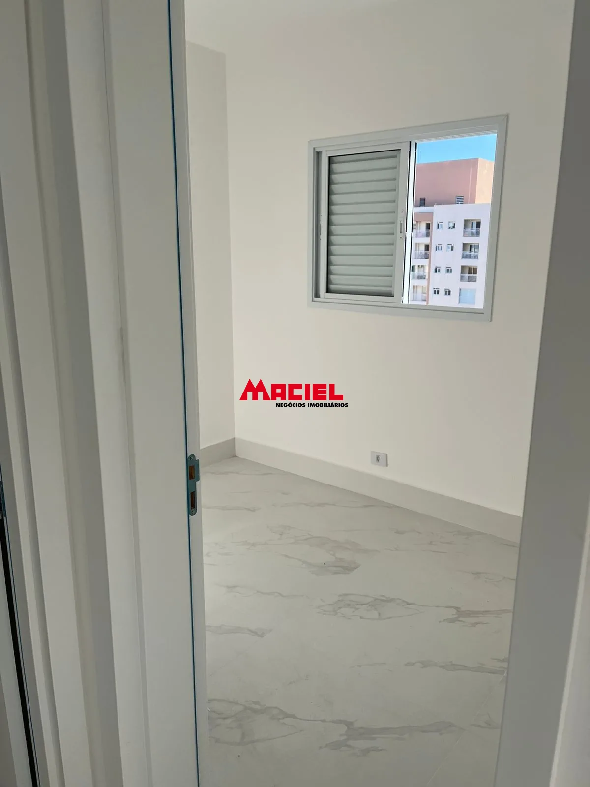 Comprar Apartamento / Padr&atilde;o em Jacare&iacute; R$ 399.000,00 - Foto 5
