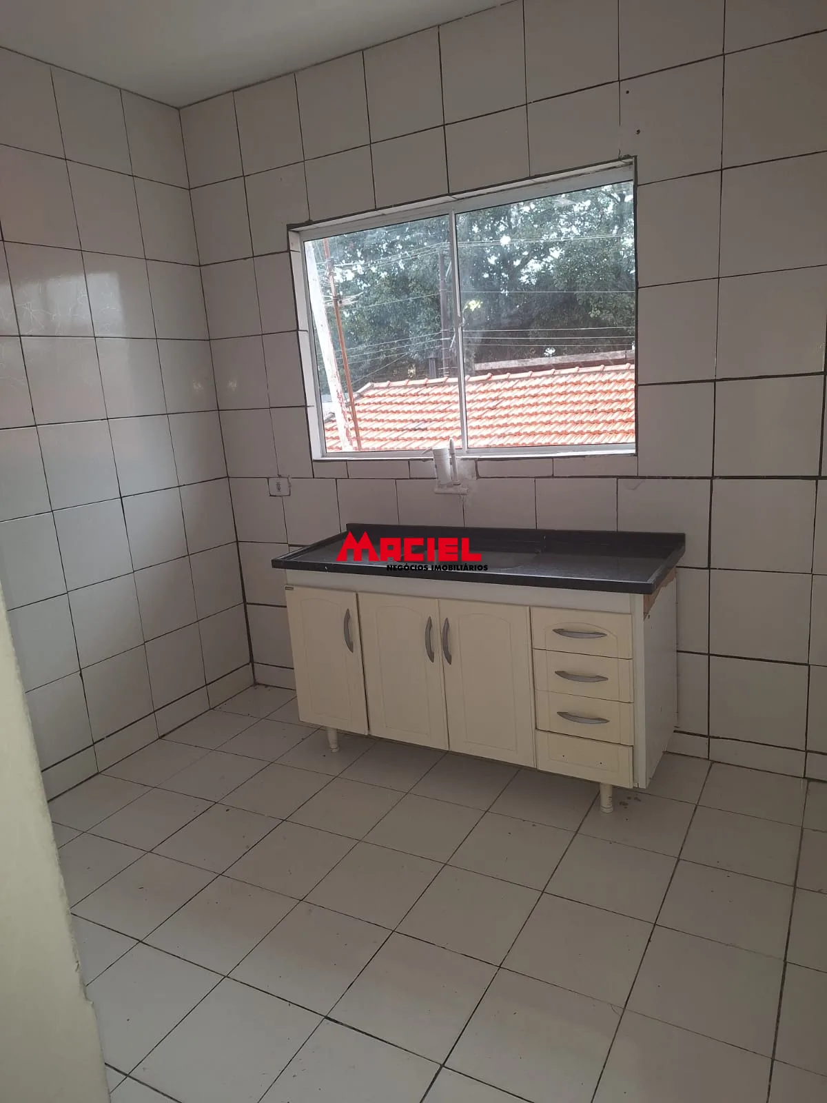 Alugar Casa / Ed&iacute;cula em S&atilde;o Jos&eacute; dos Campos R$ 1.550,00 - Foto 6