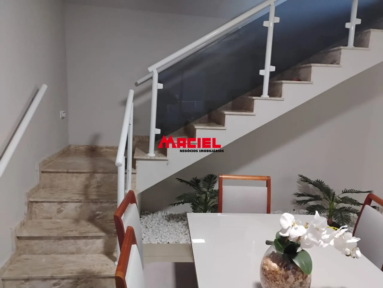 Comprar Casa / Sobrado em Jacare&iacute; R$ 950.000,00 - Foto 7