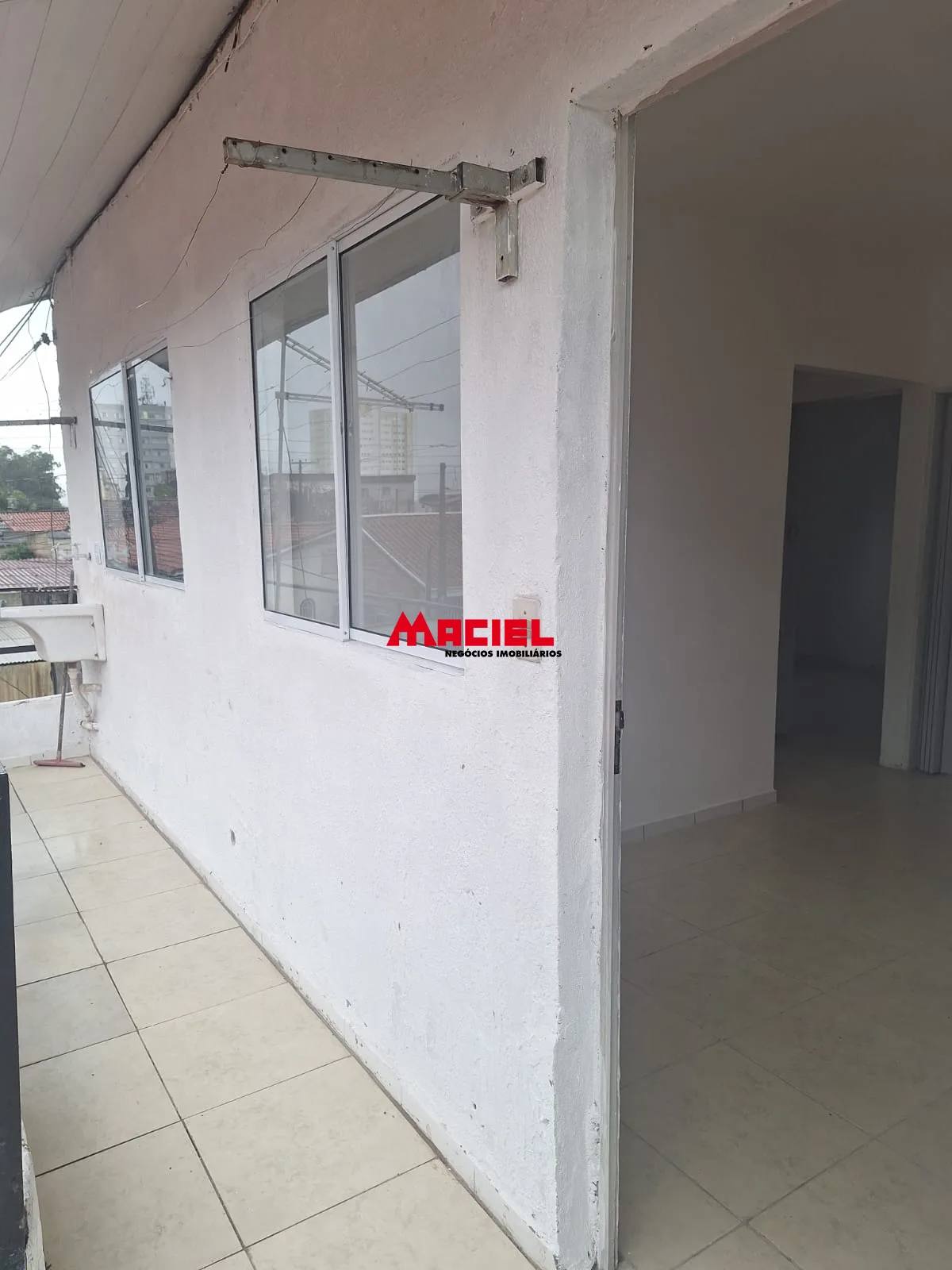 Alugar Casa / Ed&iacute;cula em S&atilde;o Jos&eacute; dos Campos R$ 1.550,00 - Foto 3