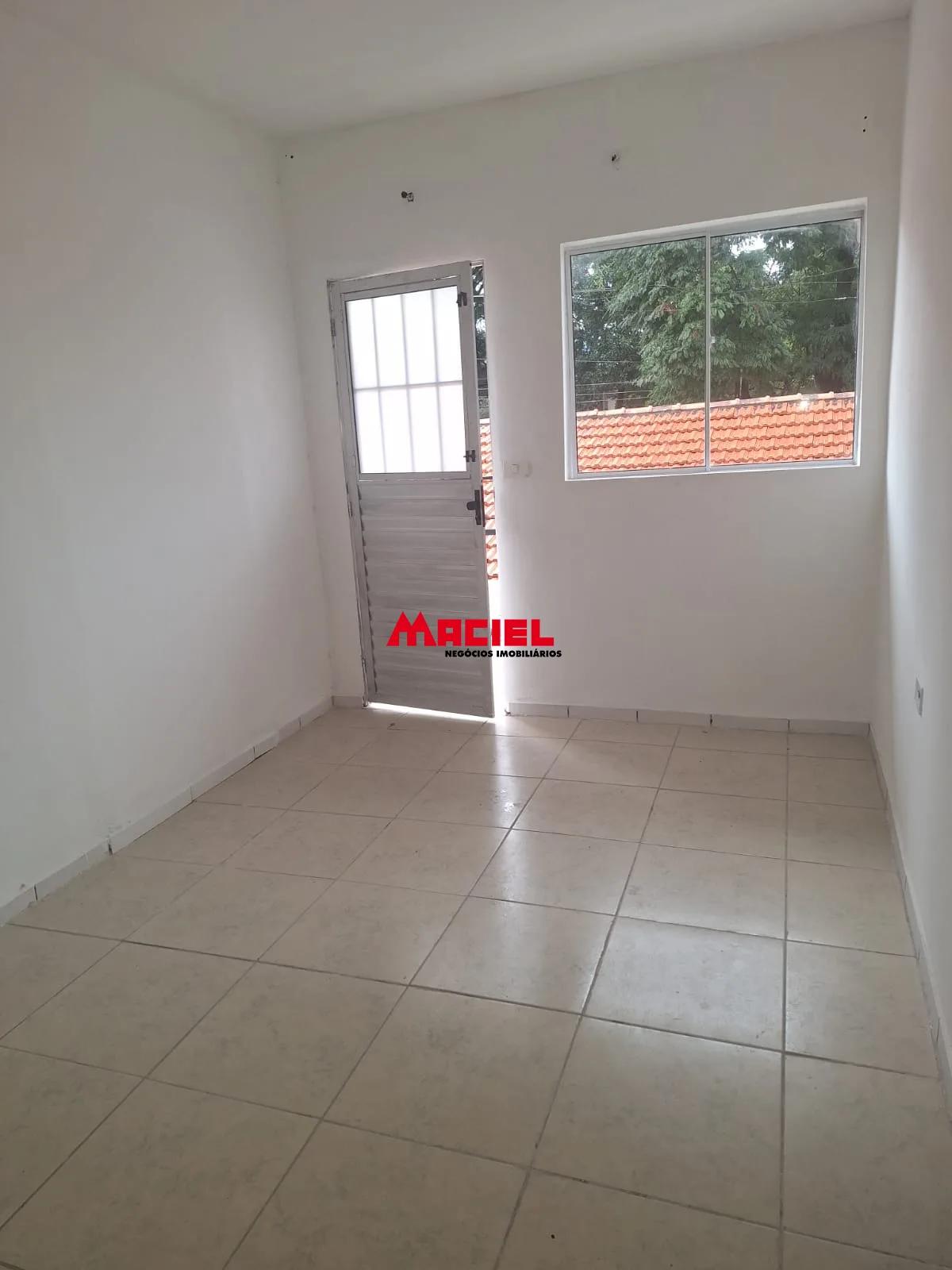Alugar Casa / Ed&iacute;cula em S&atilde;o Jos&eacute; dos Campos R$ 1.550,00 - Foto 12