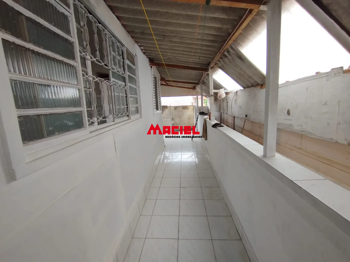 Comprar Casa / Sobrado em S&atilde;o Jos&eacute; dos Campos R$ 300.000,00 - Foto 1