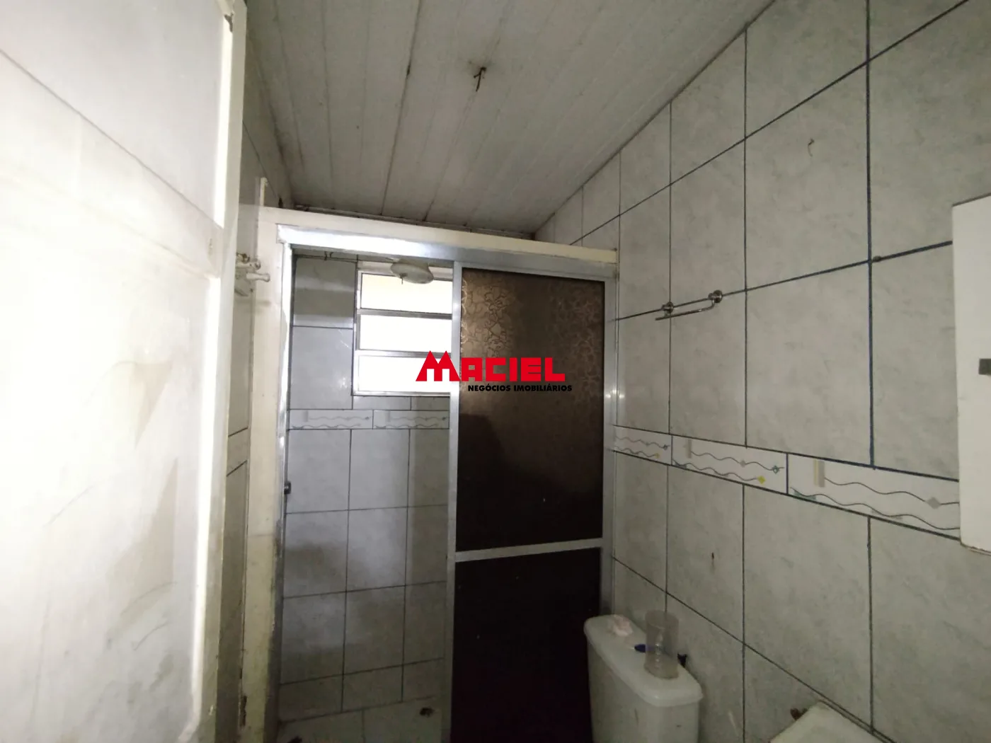 Comprar Casa / Sobrado em S&atilde;o Jos&eacute; dos Campos R$ 300.000,00 - Foto 4