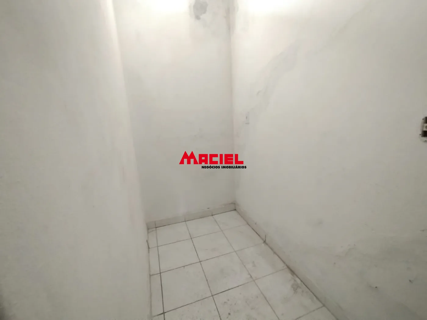 Comprar Casa / Sobrado em S&atilde;o Jos&eacute; dos Campos R$ 300.000,00 - Foto 5