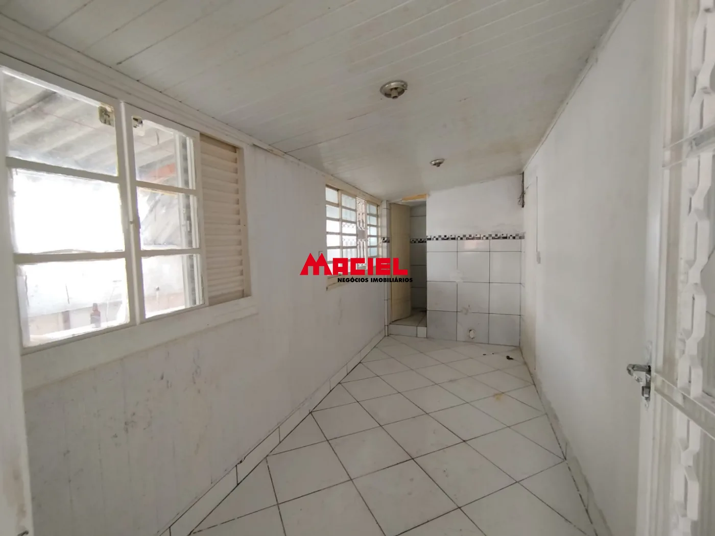 Comprar Casa / Sobrado em S&atilde;o Jos&eacute; dos Campos R$ 300.000,00 - Foto 10