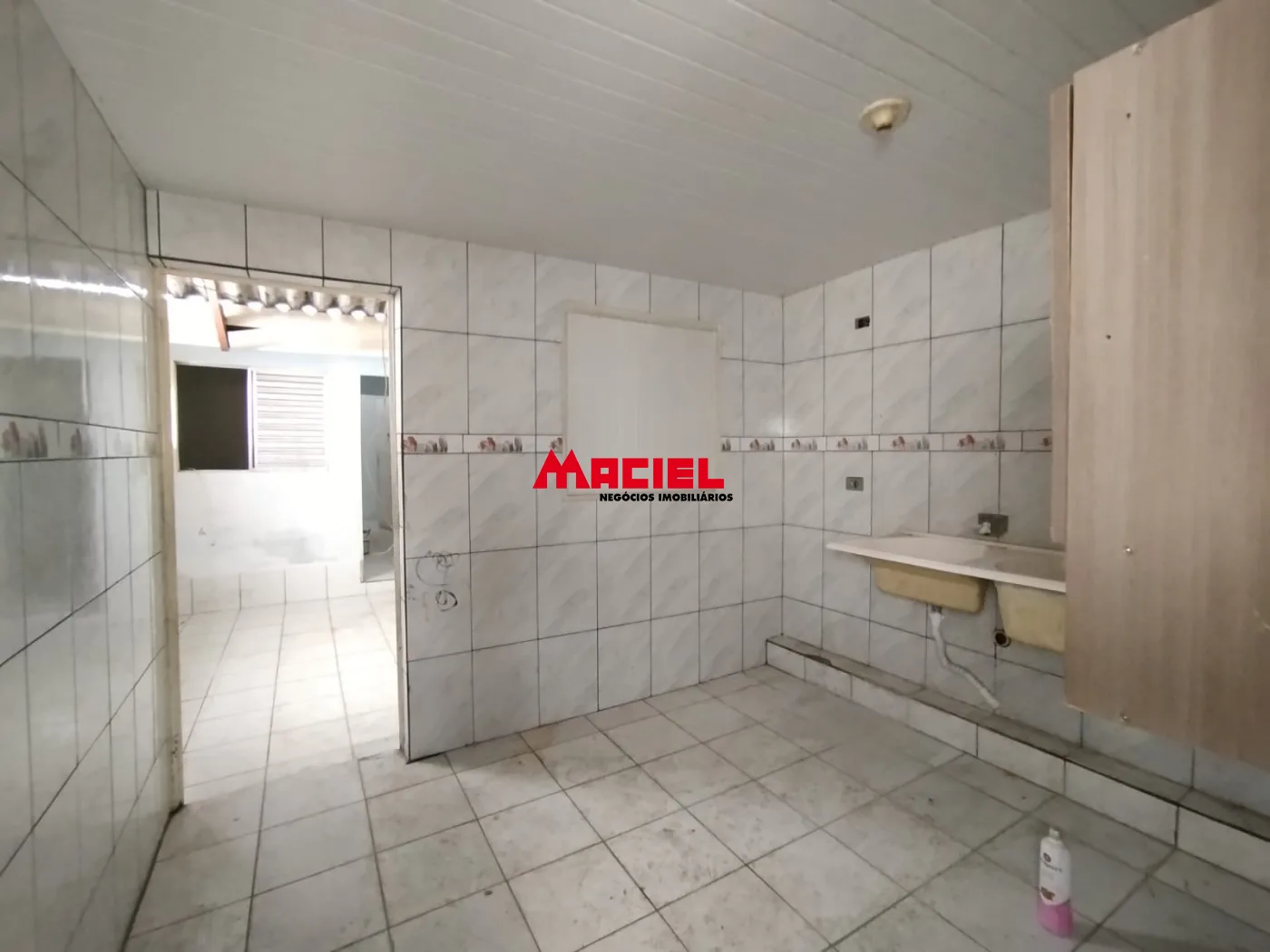 Comprar Casa / Sobrado em S&atilde;o Jos&eacute; dos Campos R$ 300.000,00 - Foto 12