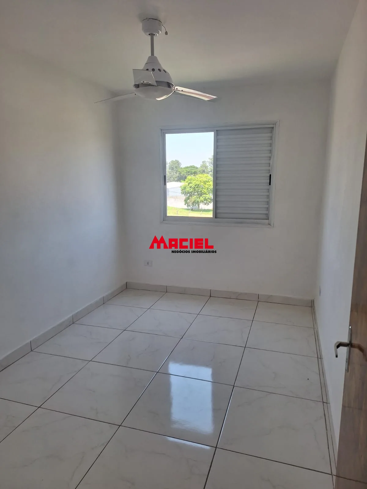 Comprar Apartamento / Padr&atilde;o em S&atilde;o Jos&eacute; dos Campos R$ 165.000,00 - Foto 6