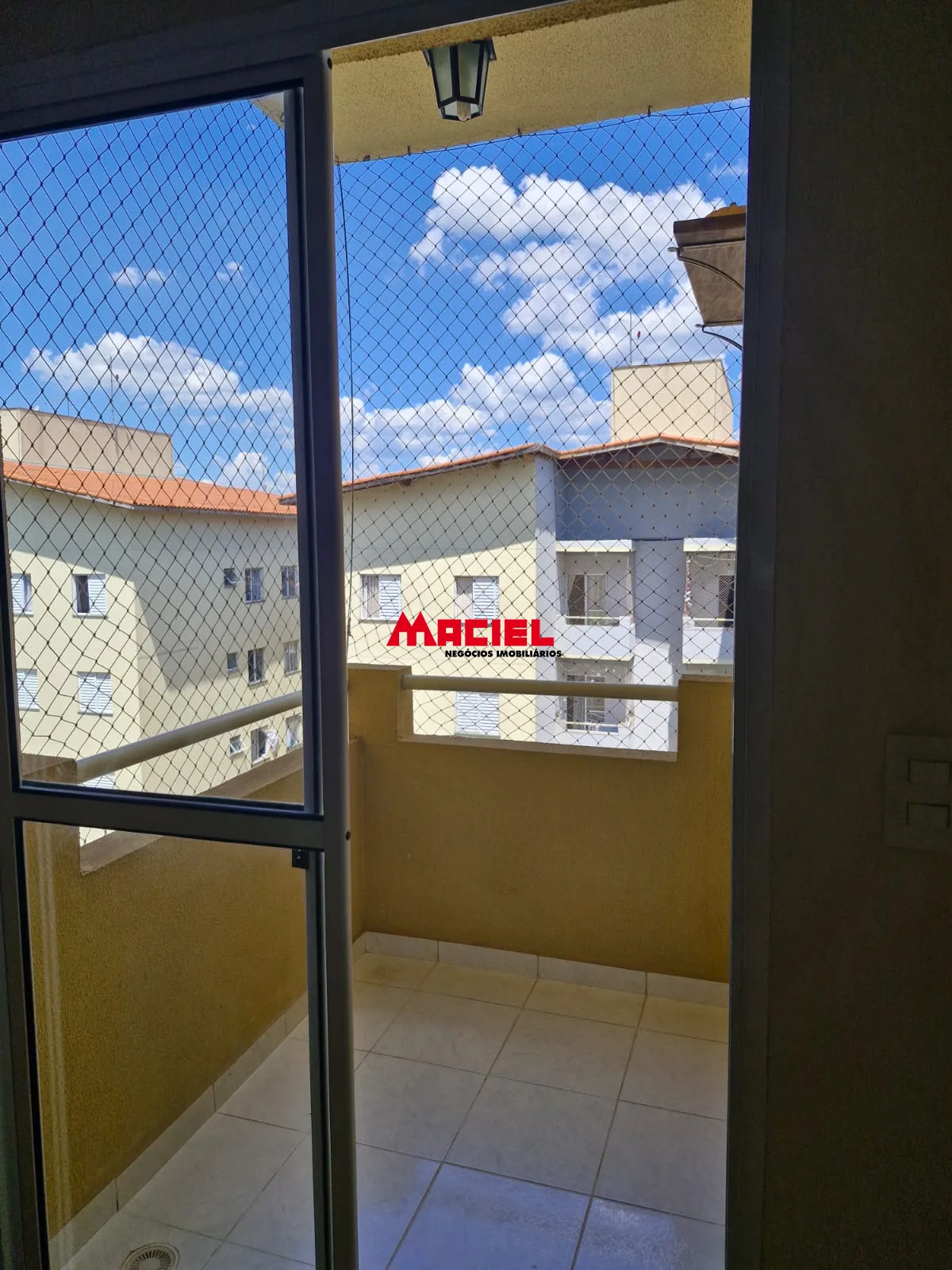 Comprar Apartamento / Padr&atilde;o em S&atilde;o Jos&eacute; dos Campos R$ 320.000,00 - Foto 1