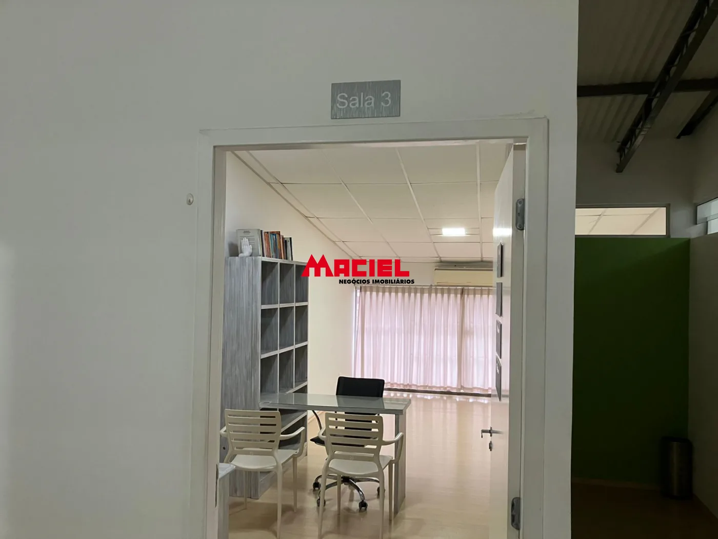 Alugar Comercial / Pr&eacute;dio em S&atilde;o Jos&eacute; dos Campos R$ 10.000,00 - Foto 21