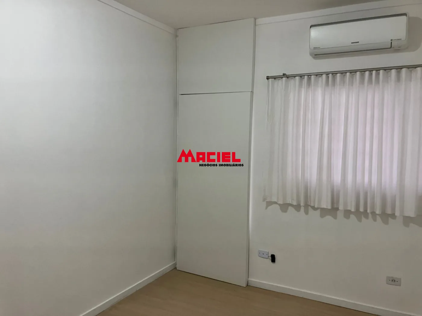 Alugar Comercial / Pr&eacute;dio em S&atilde;o Jos&eacute; dos Campos R$ 10.000,00 - Foto 28