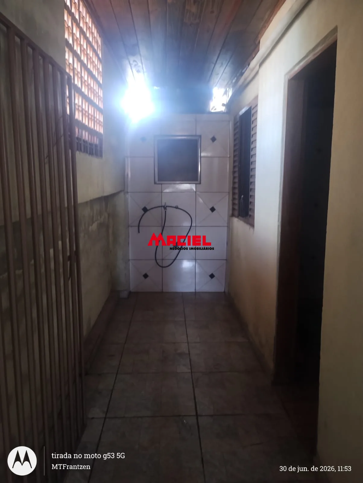 Comprar Casa / Sobrado em S&atilde;o Jos&eacute; dos Campos R$ 880.000,00 - Foto 2