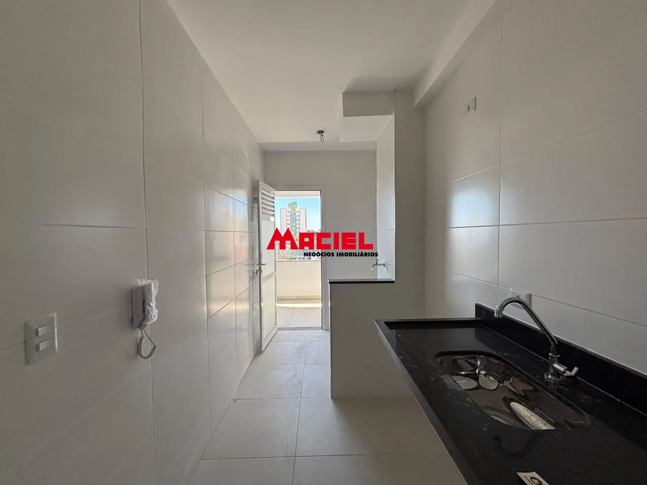 Comprar Apartamento / Padr&atilde;o em S&atilde;o Jos&eacute; dos Campos R$ 450.000,00 - Foto 4