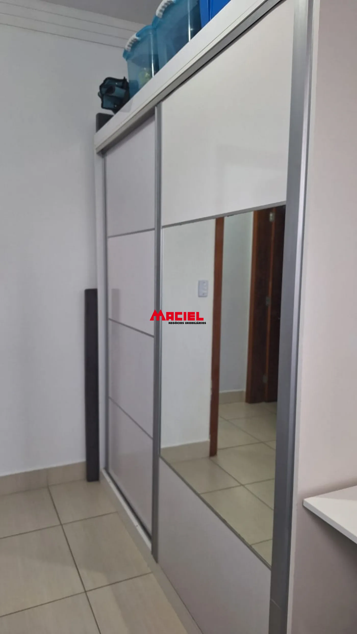 Alugar Apartamento / Padr&atilde;o em Taubat&eacute; R$ 2.900,00 - Foto 4