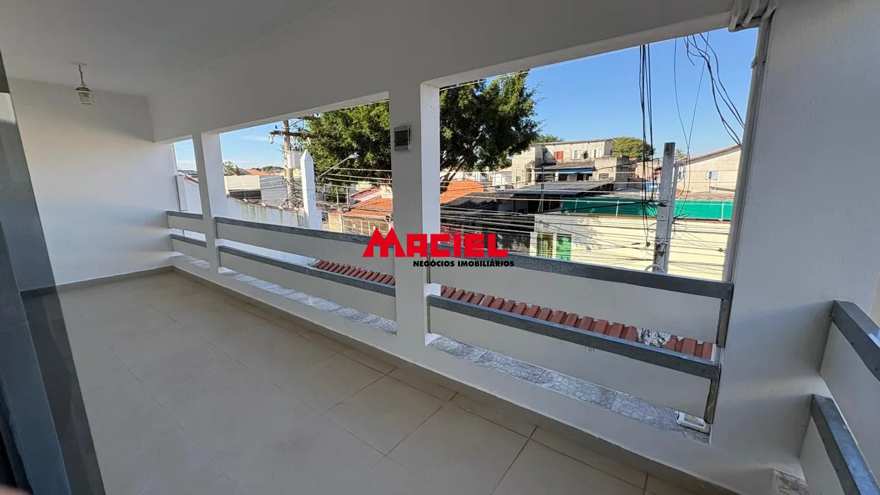 Alugar Casa / Padr&atilde;o em S&atilde;o Jos&eacute; dos Campos R$ 3.200,00 - Foto 1