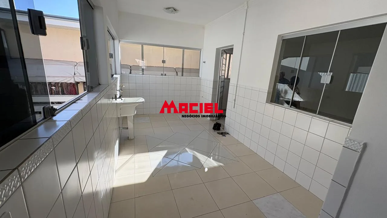 Alugar Casa / Padr&atilde;o em S&atilde;o Jos&eacute; dos Campos R$ 3.200,00 - Foto 10