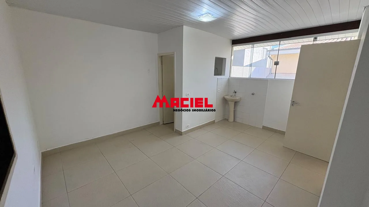 Alugar Casa / Padr&atilde;o em S&atilde;o Jos&eacute; dos Campos R$ 3.200,00 - Foto 11