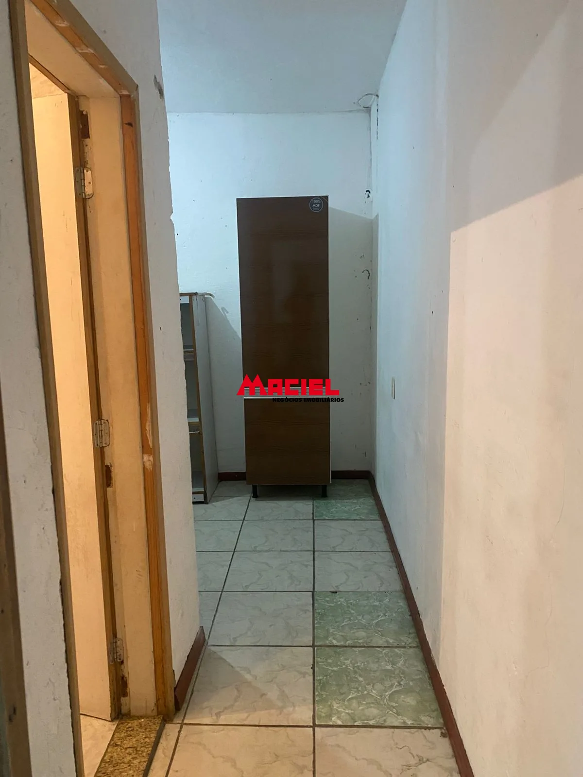 Alugar Comercial / Ponto Comercial em S&atilde;o Jos&eacute; dos Campos R$ 3.500,00 - Foto 3