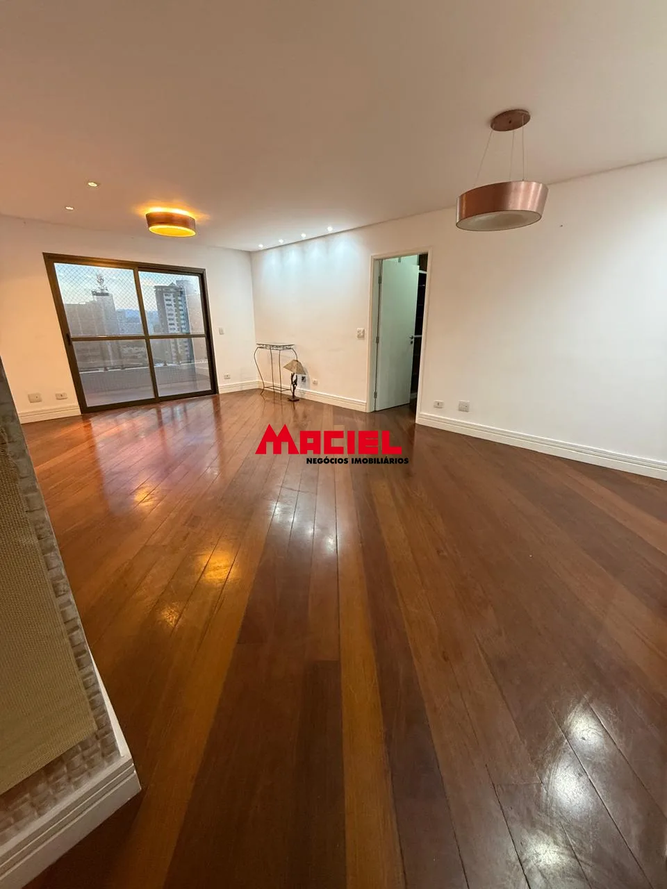 Comprar Apartamento / Padr&atilde;o em S&atilde;o Jos&eacute; dos Campos R$ 799.000,00 - Foto 1