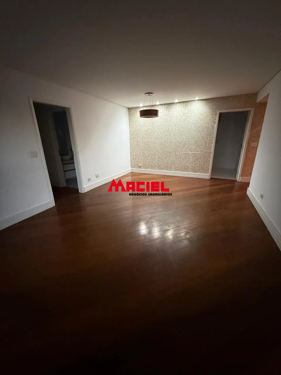 Comprar Apartamento / Padr&atilde;o em S&atilde;o Jos&eacute; dos Campos R$ 799.000,00 - Foto 2