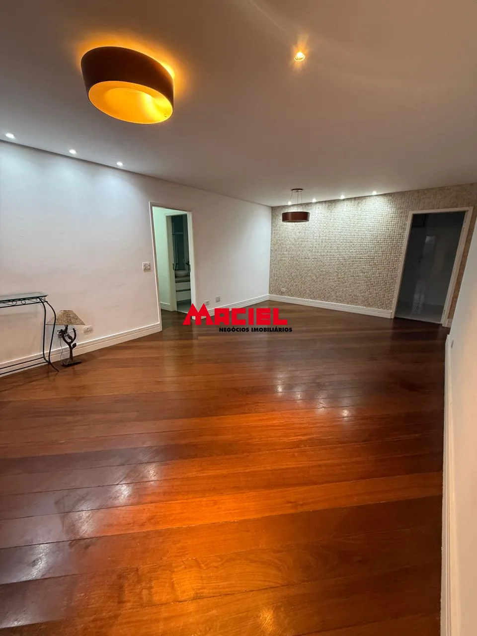 Comprar Apartamento / Padr&atilde;o em S&atilde;o Jos&eacute; dos Campos R$ 799.000,00 - Foto 3