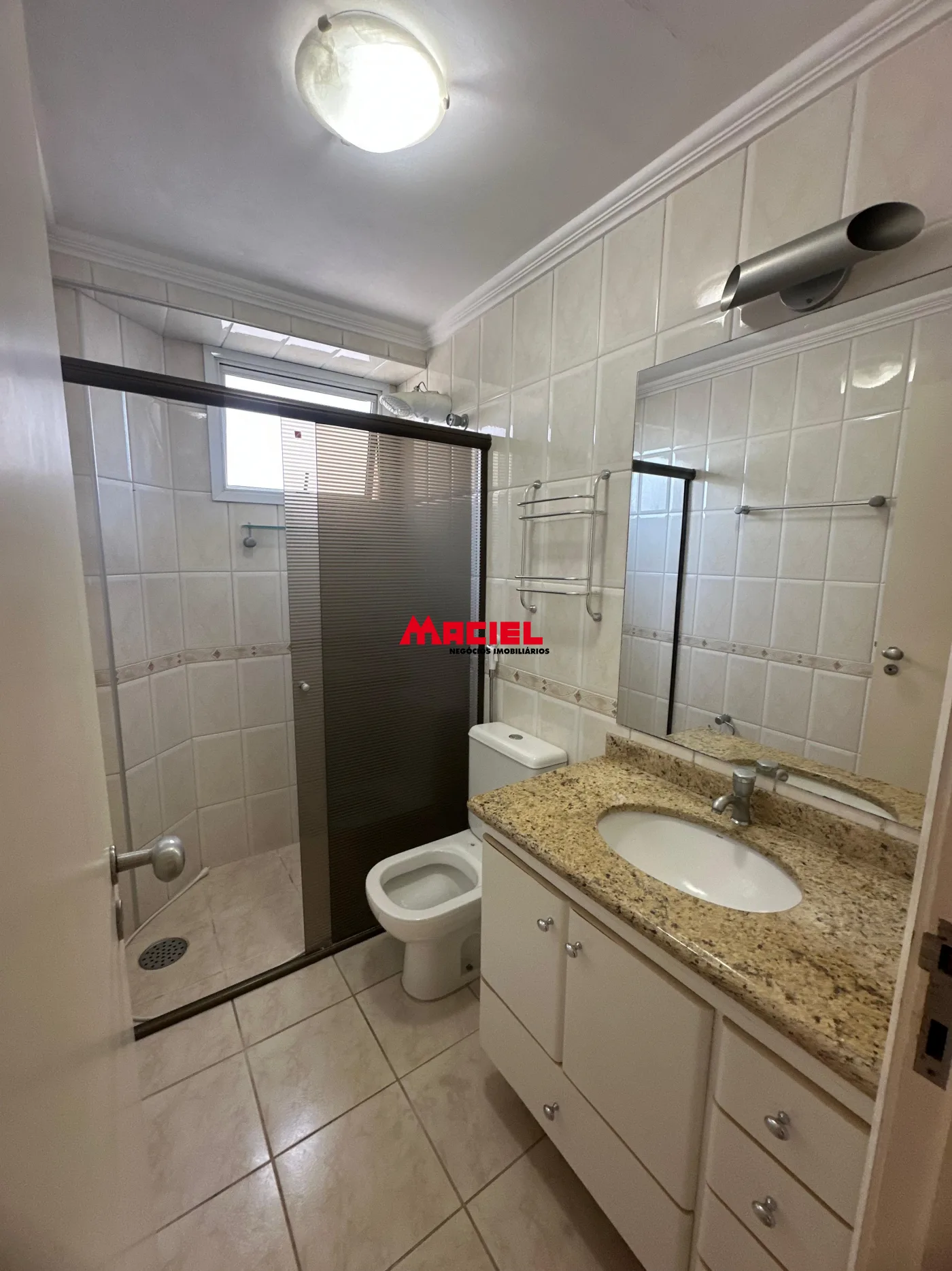 Alugar Apartamento / Padr&atilde;o em S&atilde;o Jos&eacute; dos Campos R$ 4.500,00 - Foto 15