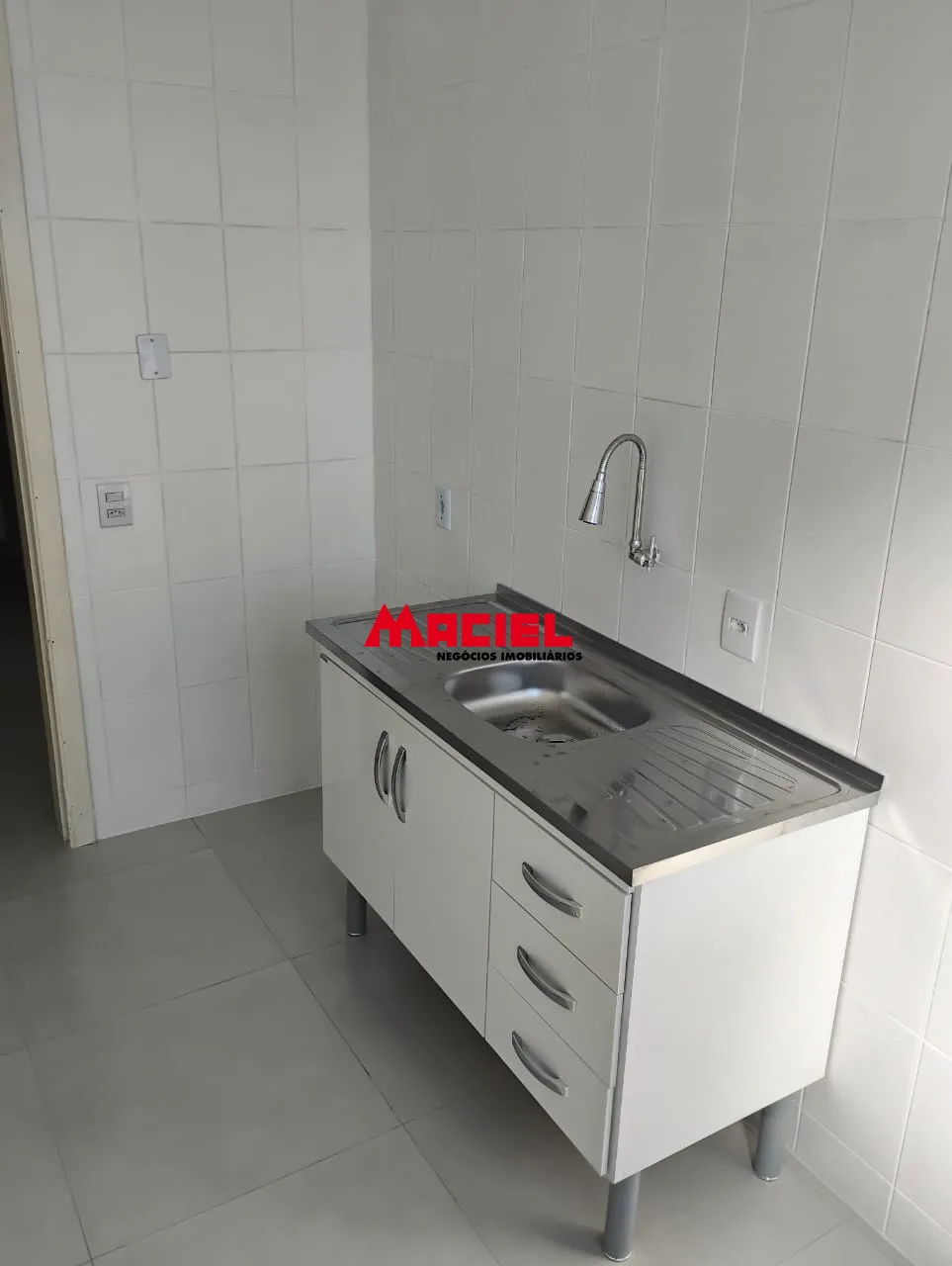 Alugar Apartamento / Padr&atilde;o em S&atilde;o Jos&eacute; dos Campos R$ 1.462,00 - Foto 6