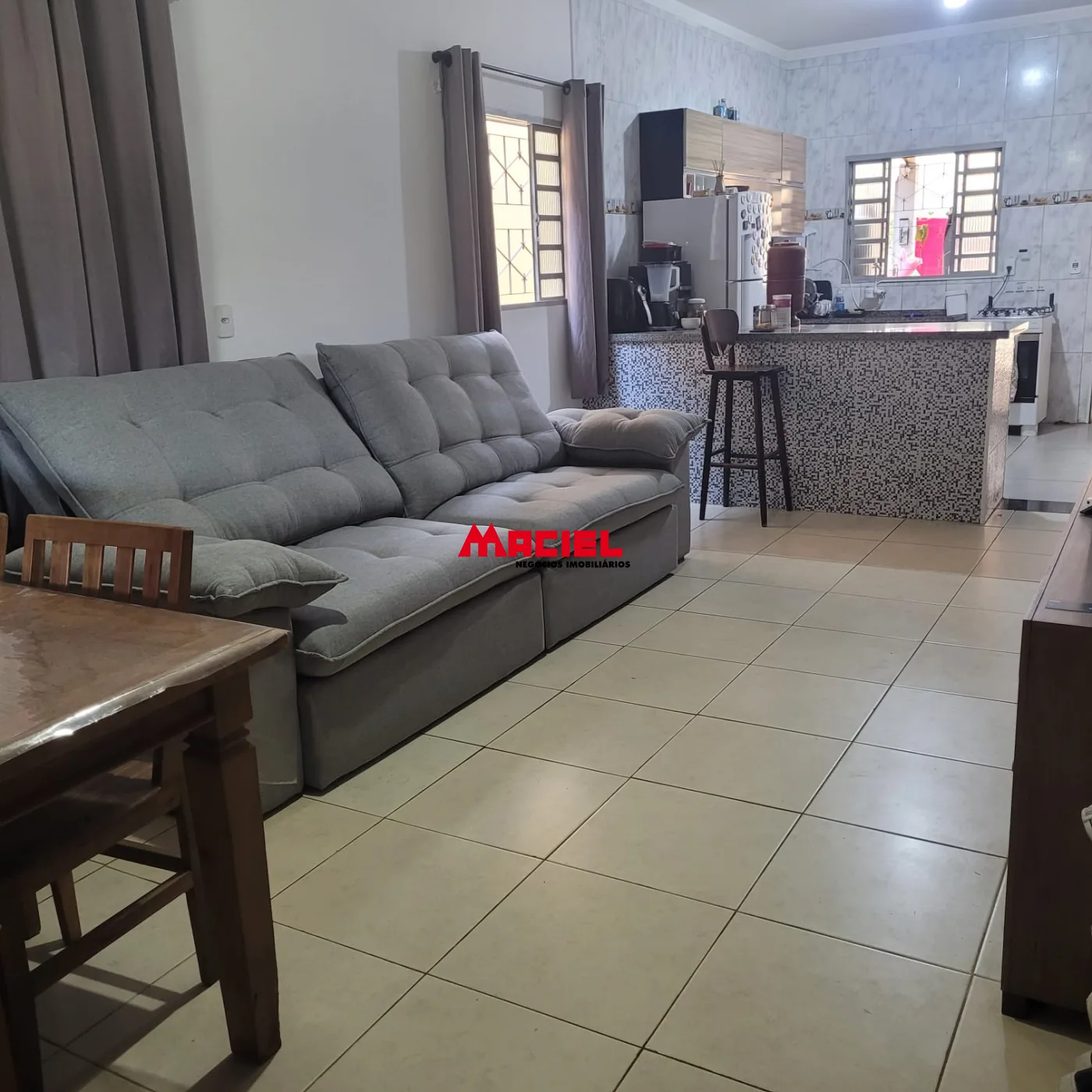 Comprar Casa / Padr&atilde;o em S&atilde;o Jos&eacute; dos Campos R$ 750.000,00 - Foto 1