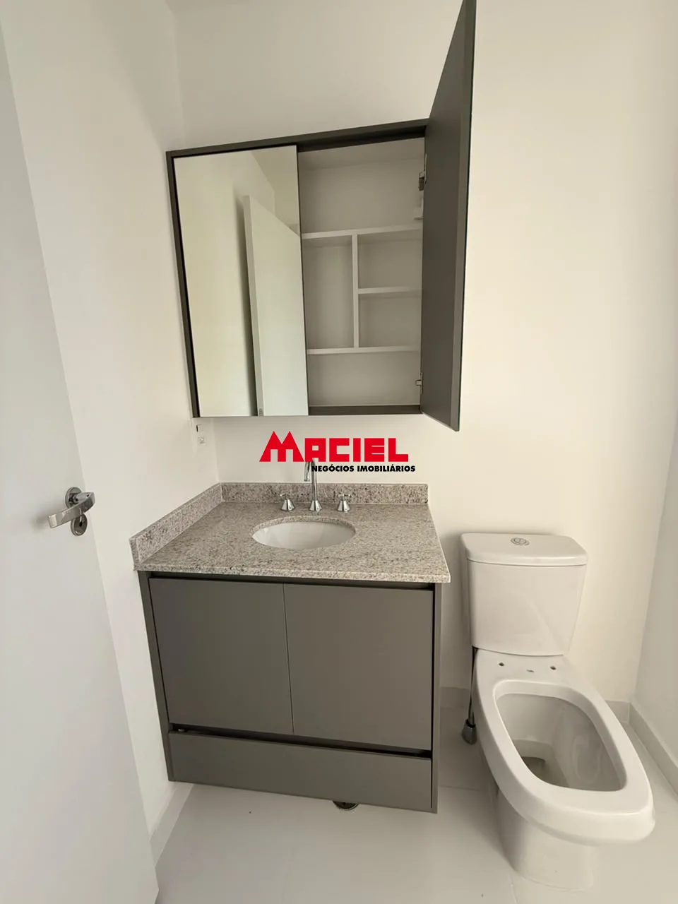 Comprar Apartamento / Padr&atilde;o em S&atilde;o Jos&eacute; dos Campos R$ 850.000,00 - Foto 15