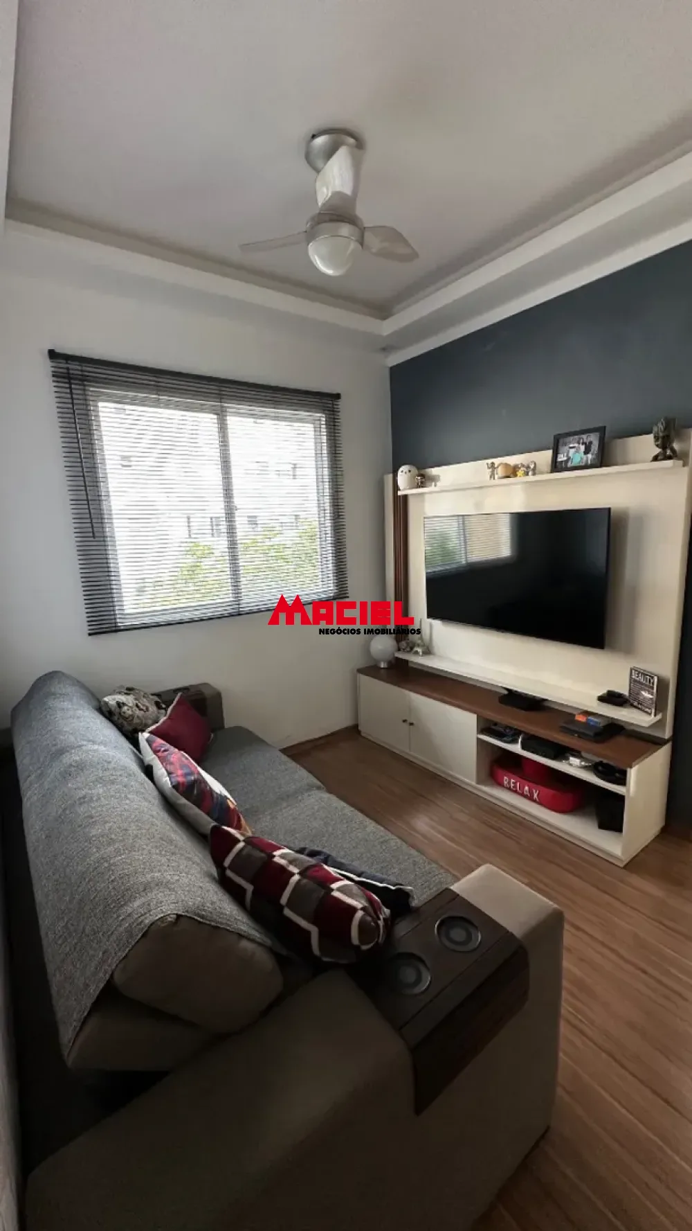 Comprar Apartamento / Padr&atilde;o em S&atilde;o Jos&eacute; dos Campos R$ 300.000,00 - Foto 2