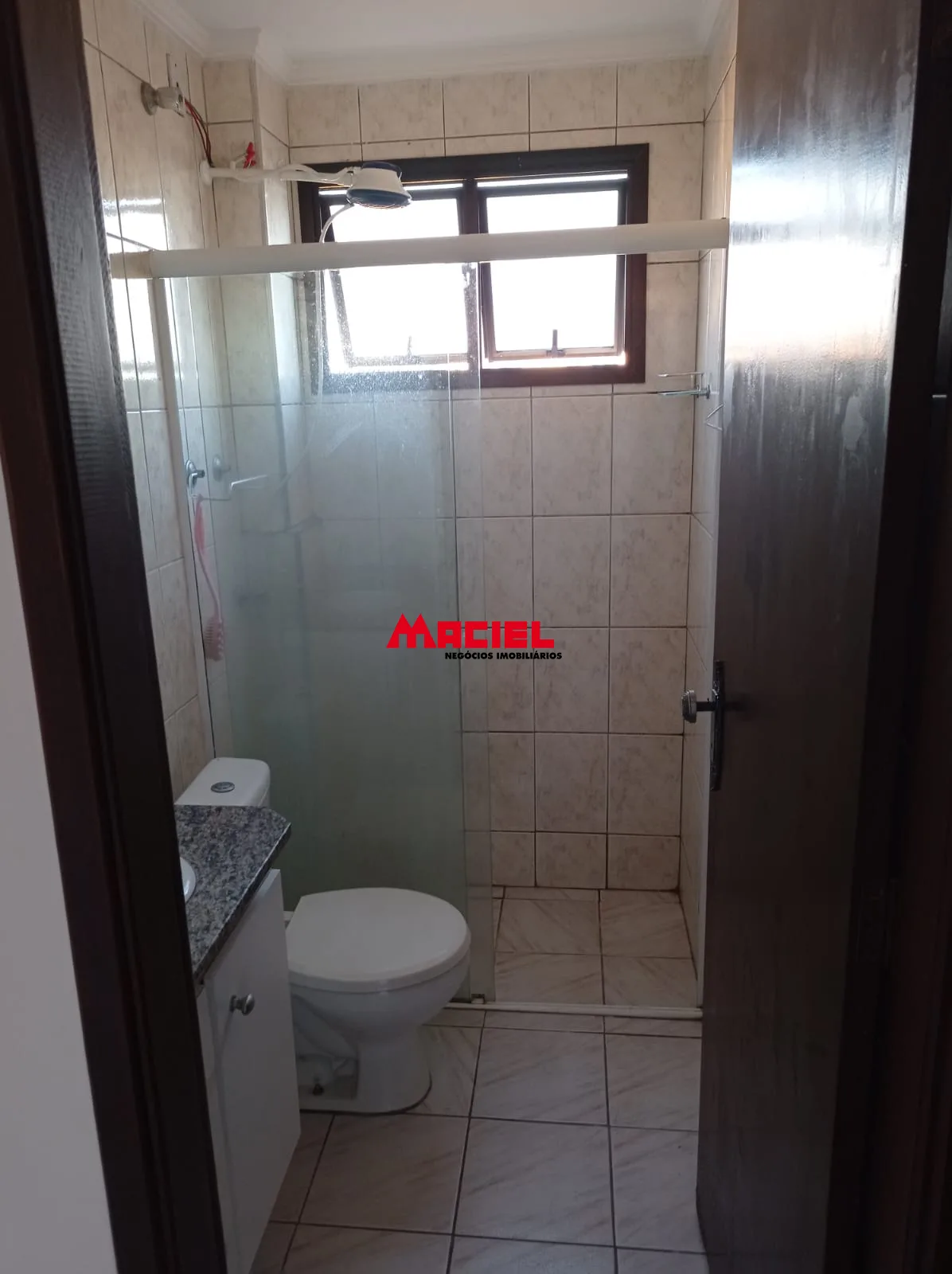 Alugar Apartamento / Padr&atilde;o em S&atilde;o Jos&eacute; dos Campos R$ 1.900,00 - Foto 8