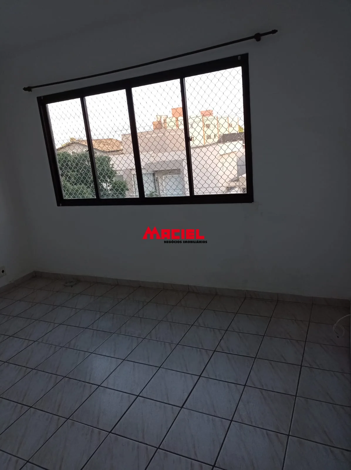 Alugar Apartamento / Padr&atilde;o em S&atilde;o Jos&eacute; dos Campos R$ 1.900,00 - Foto 10