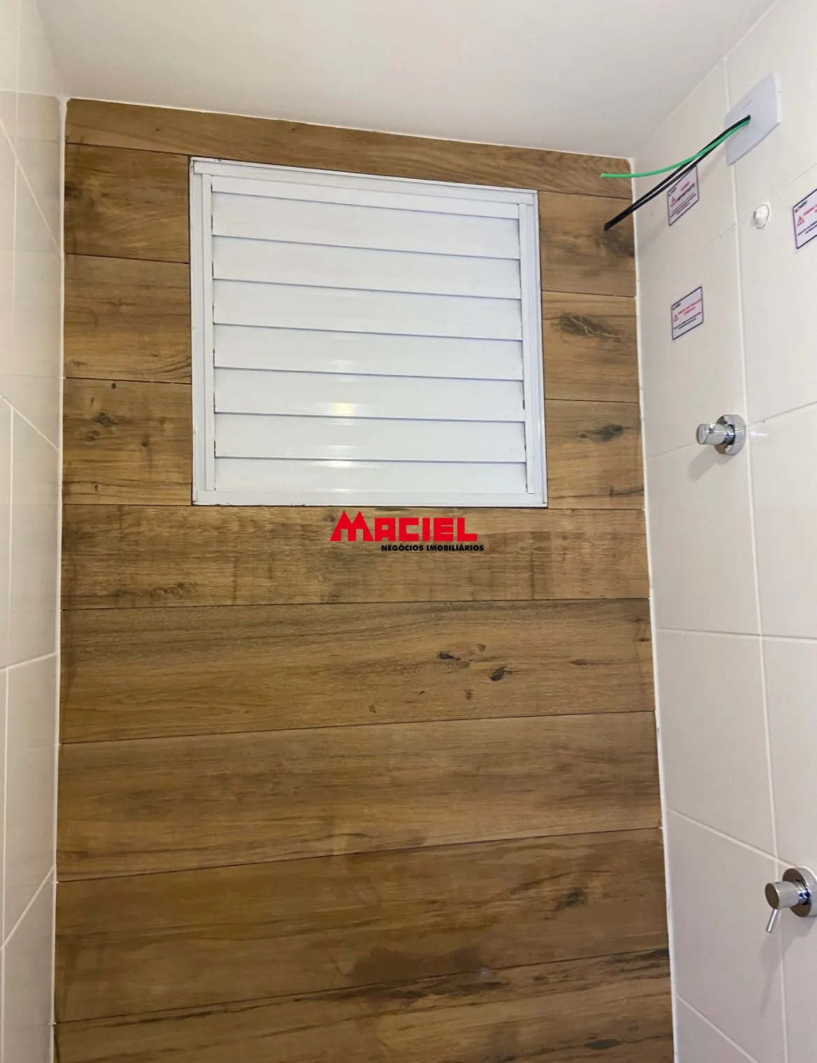 Alugar Apartamento / Padr&atilde;o em S&atilde;o Jos&eacute; dos Campos R$ 2.200,00 - Foto 8